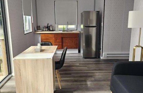Powell River Apartment | Powell River Hideout