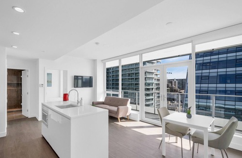 Richmond City Centre Apartment | PPRM Tulip Richmond Centre 1BD & 1BA Condo