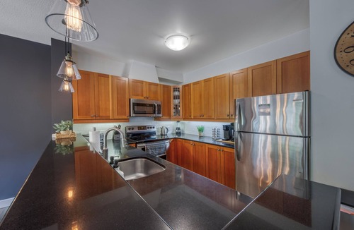 East Kootenay House | Premier Riverbend Townhome in Panorama BC, Waterfront, Prime location, Sleeps 7