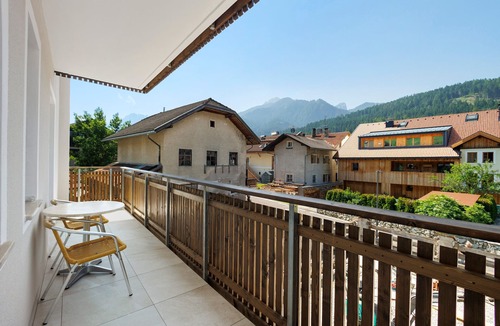 Villabassa Apartment | Premium Apartment Hofer Elisabeth – Fast Internet, Free Parking