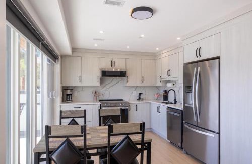 Central Okanagan Apartment | Premium Deluxe suites 201