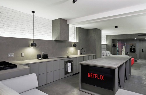 Old Montreal Apartment | PREMIUM LOFT | The Signature
