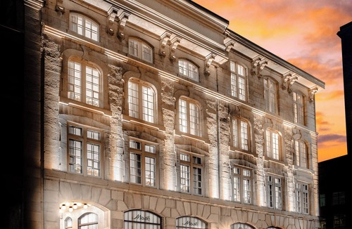 Old Montreal Apartment | PREMIUM LOFT | The Signature