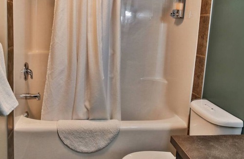 Copperstone Resort Apartment | PremiumStayz 2114 at Copperstone, Mountain Getaway