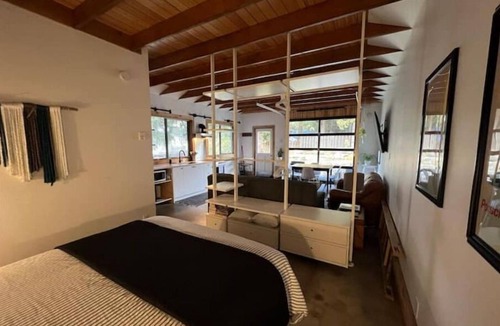 Garibaldi Highlands Cabin | Private 1bdrm+loft Cabin/Cottage