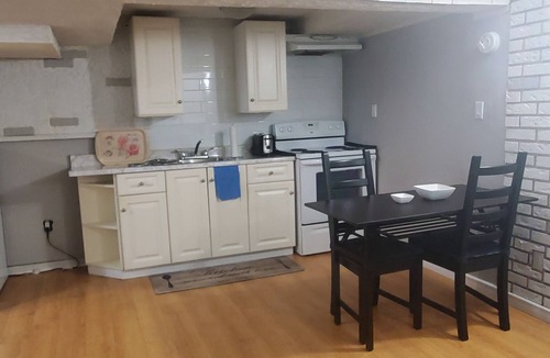 Welland Apartment | Private apartment near niagara falls and Niagara college
