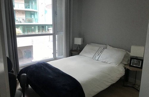 Downtown Calgary Resort | Private room ∙ 1 guest