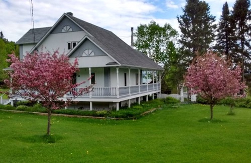 Sainte Rose du Nord Resort | Private room ∙ 6 guests