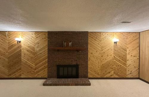 Saskatoon House | Private Cozy Basement Suite Near Downtown Saskatoon