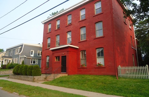 Queens Square Apartment | Private, cozy, heritage studio in Charlottetown Historic District