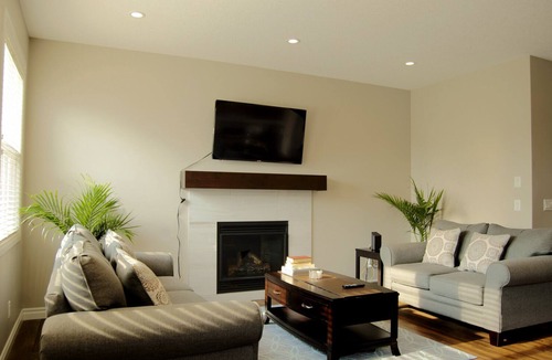 Symons Valley House | ✿Private Family House✿ Modern | Shopping | Mountain Gateway And A/C.