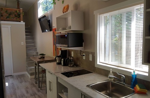 Otter Point Cabin | Private Forest Cove Getaway