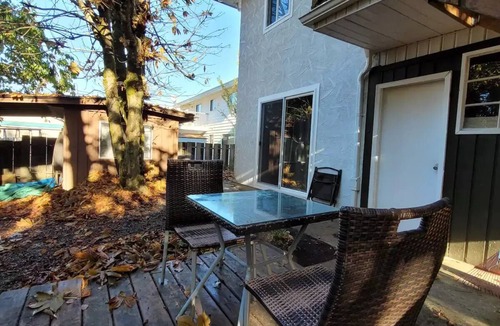 Port Alberni House | Private Guest Suite with Hot Tub - Close to Trails