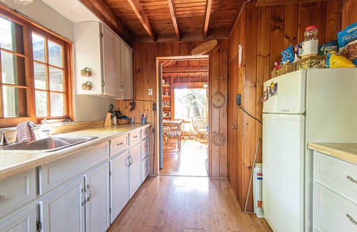 McKellar Cottage | Private Island Cottage Paradise