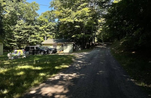 Lake of Bays Cottage | Private, Lake of Bays, Algonquin Park, Huntsville, Family friendly cottage