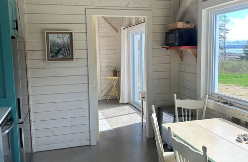 South Scots Bay Cottage | Private Oceanfront Cottage in Scots Bay – Your Quiet Escape on the Bay of Fundy