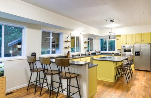 Milford Cottage | Private River House on 5 acres directly on the Little Miami River
