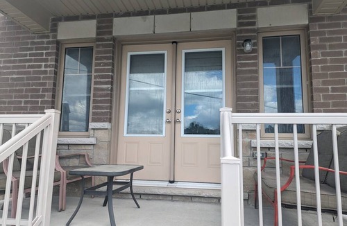 Bowmanville Resort | Private room ∙ 1 guest