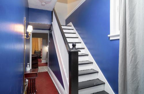 Centretown Apartment | Private room #1 downtown ottawa
