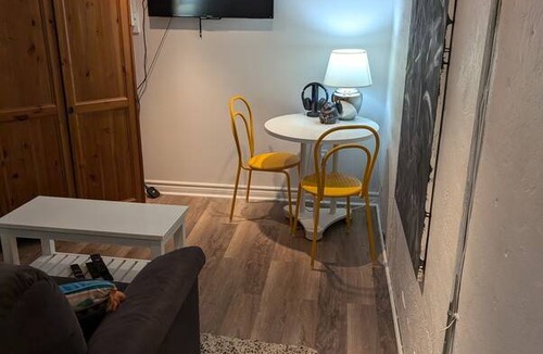 Cornwall Resort | Private room ∙ 1 guest