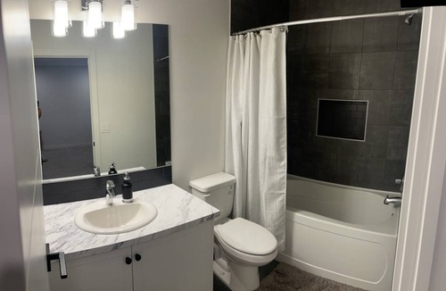 Calgary Resort | Private room ∙ 1 guest