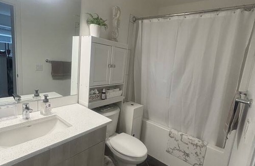Southeast Calgary Resort | Private room ∙ 2 guests