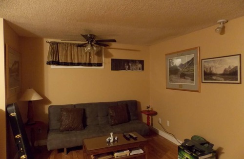 Southwest Calgary Resort | Private room ∙ 1 guest