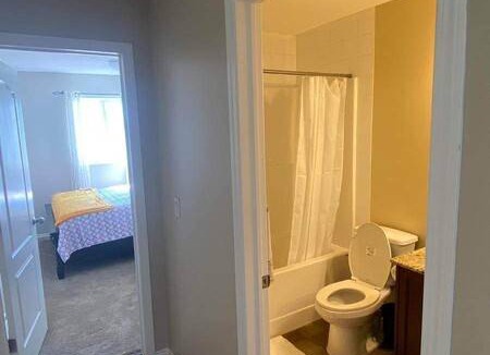 Calgary Resort | Private room ∙ 1 guest