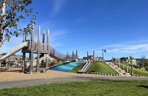 Colwood Apartment | Private Royal Bay Getaway