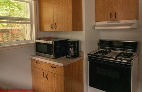 Wainfleet Cottage | Private sand beach. Lakefront. Spacious LongBeachCottages.com – Cottage #2
