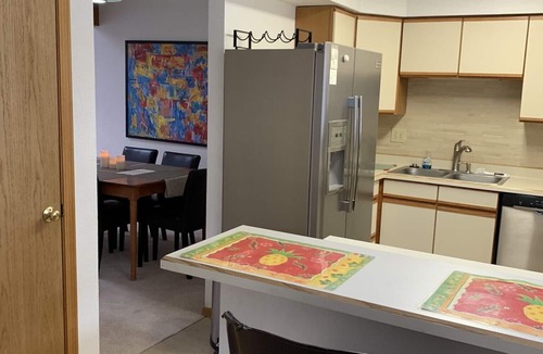 Intermountain House | Private Townhome in W. Vail very close to the slopes on a free shuttle.