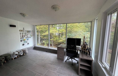 Lac-McGregor House | Private Waterfront Cottage- A Family-Friendly Escape with fun and relaxation