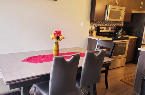 Southwest Edmonton House | Projector Theatre, Walk to Grocery/Restaurants, Garage, 4 Beds