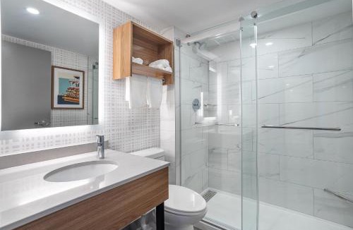 Anjou Hotel | Quality Inn and Suites Montreal East