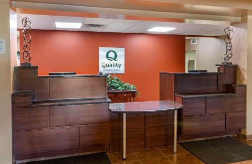 Rimbey Hotel | Quality Inn & Suites