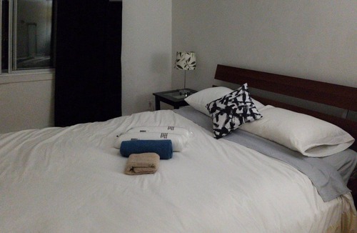 Cote-Saint-Paul Apartment | Quiet Apartment 3 min walk to metro 10 min to downtown