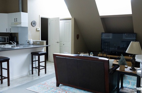 Sidney Apartment | Quiet, cozy 1 bedroom suite, w/separate entrance. Now with A/C!