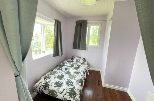 Alberta Other | Quiet Farmhouse Acreage in Mountain View County AB