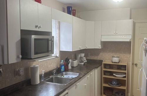 Coquitlam House | Quiet & private 2 bdr 2 bhr guest suite near Coquitlam mall and skytrain station