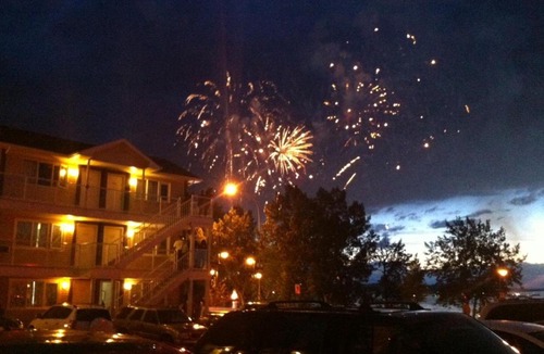Sylvan Lake Hotel | Raccoon Lodge Motel