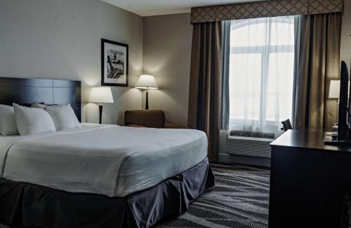 Leduc Hotel | Radisson Hotel Edmonton Airport