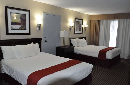 South Clearbrook Hotel | Ramada by Wyndham Abbotsford