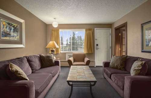 Prince Albert Hotel | Ramada by Wyndham Prince Albert