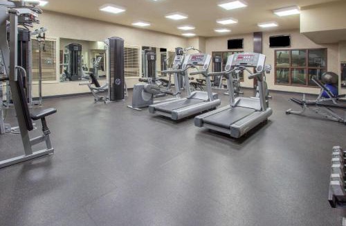 Camrose Hotel | Ramada by Wyndham Camrose