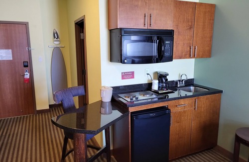 Carlyle Hotel | Ramada by Wyndham Carlyle