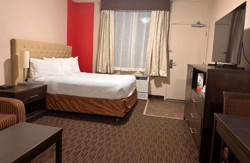 Estevan Hotel | Ramada by Wyndham Estevan