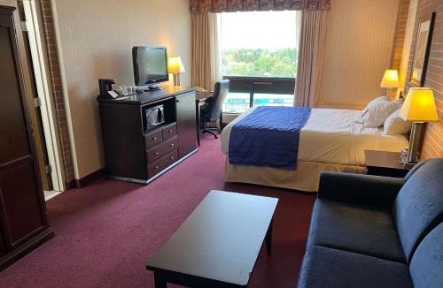 South Lethbridge Hotel | Ramada by Wyndham Lethbridge