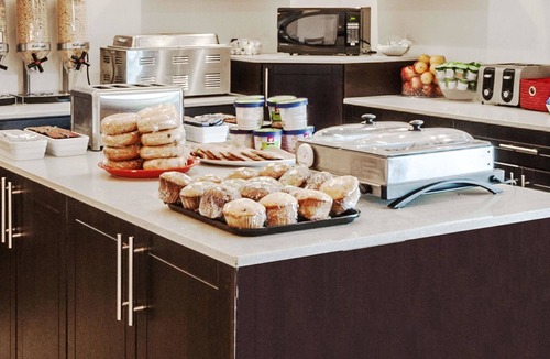 Moose Jaw Hotel | Ramada by Wyndham Moose Jaw