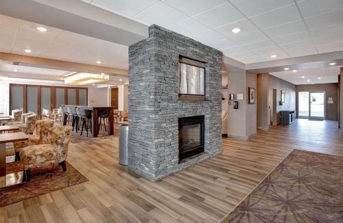 St. Paul Hotel | Ramada by Wyndham St Paul AB