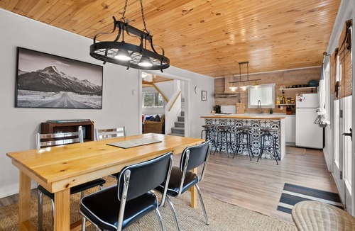 Val-des-Monts Cottage | Rarely offered 2 waterfront cottages with 2 hot tubs side by side!